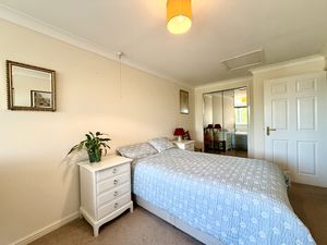Bedroom- click for photo gallery